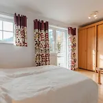 Stefanie 6 By Interhome