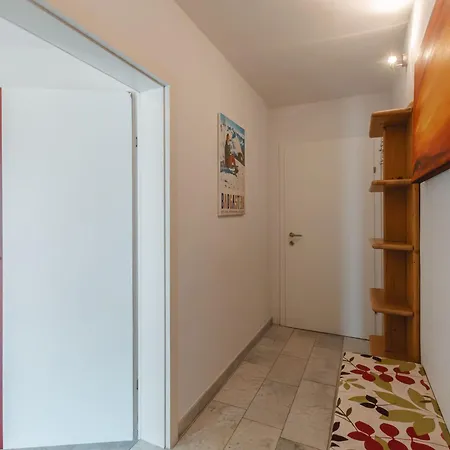 Stefanie 6 By Interhome