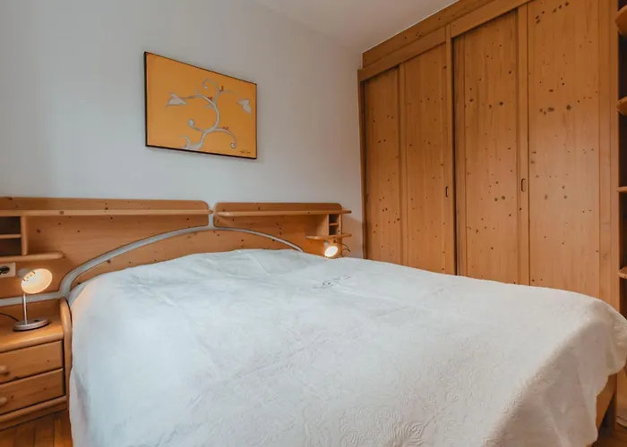 Stefanie 6 By Interhome